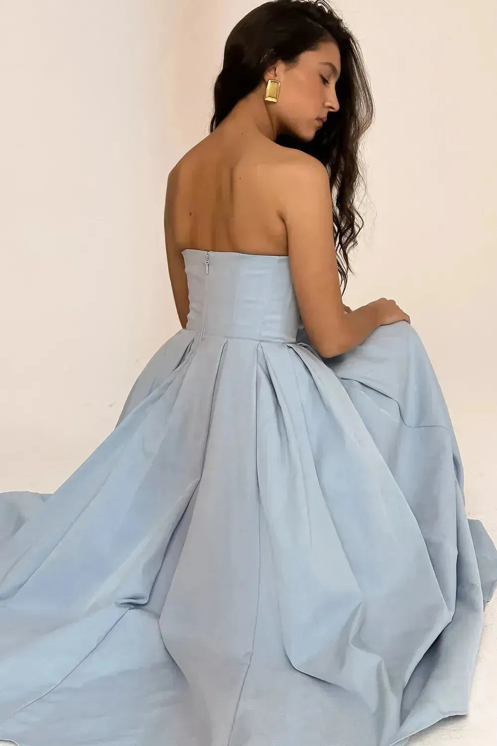 Vestido Feminino Midi Sem Alça Modelo Audrey