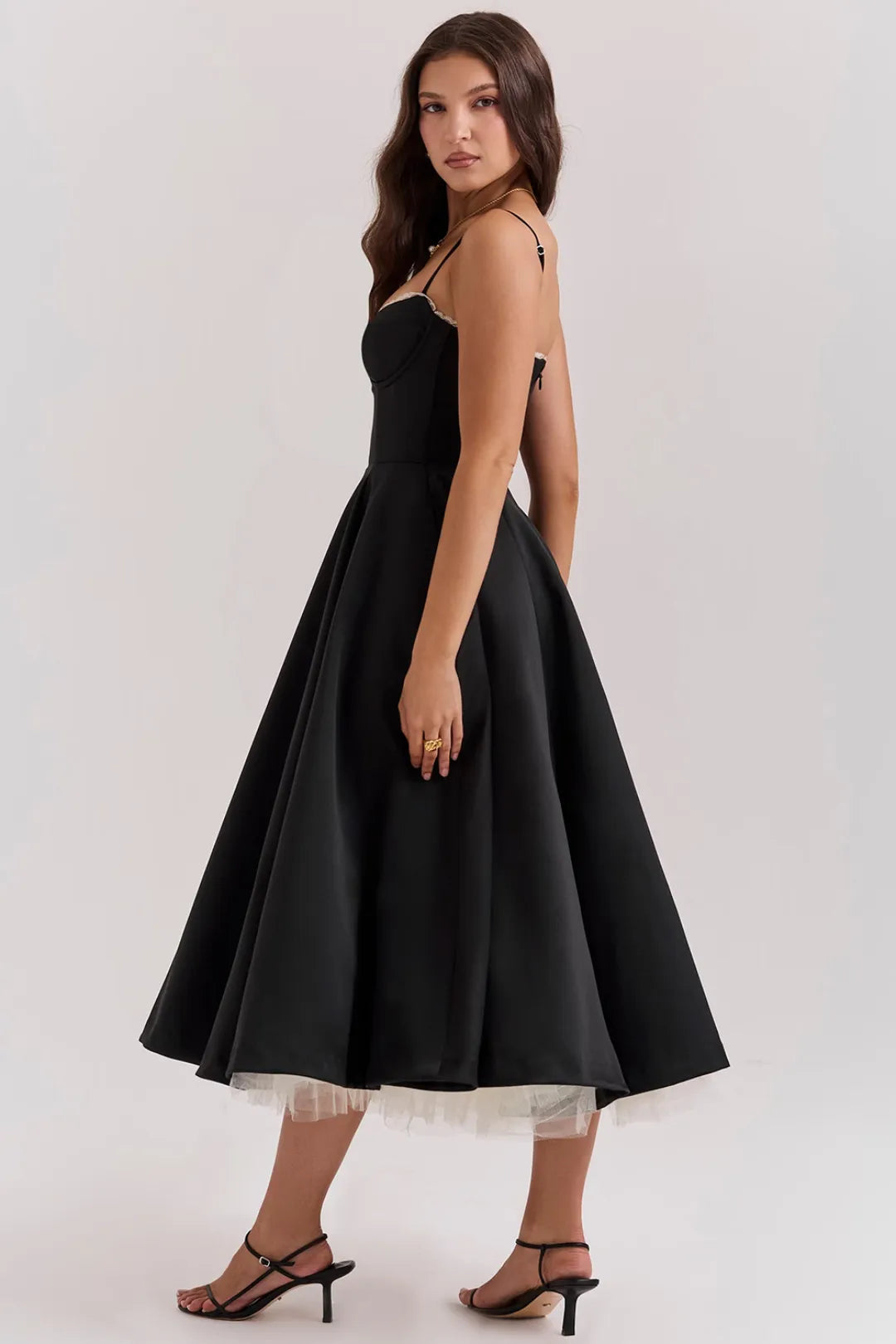Vestido Midi Modelador em Tule - Modelo Cloe