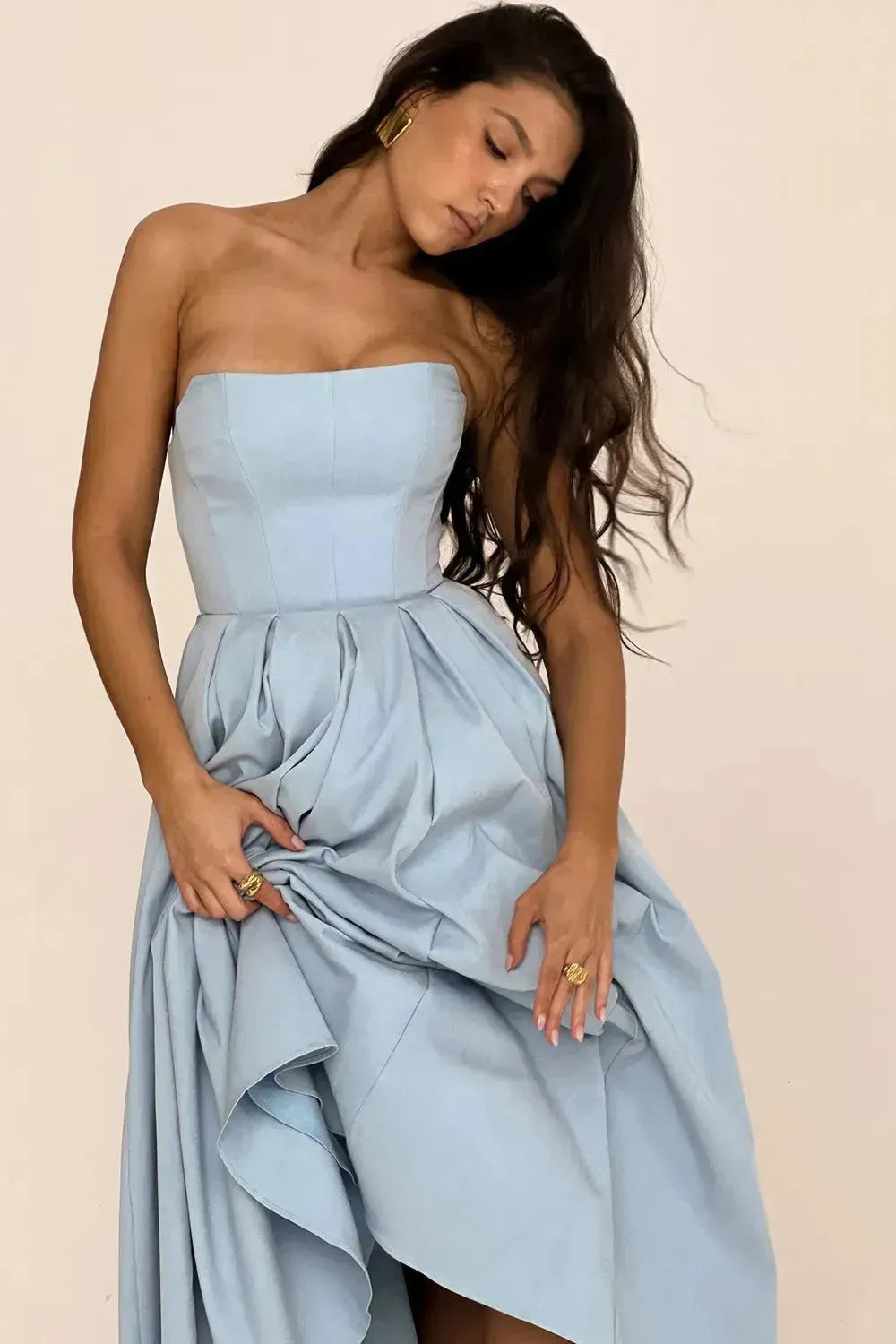 Vestido Feminino Midi Sem Alça Modelo Audrey