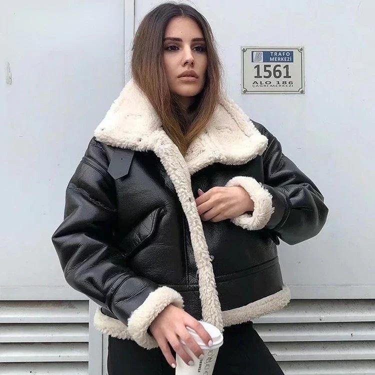 Jaqueta de Couro Feminina Adriana