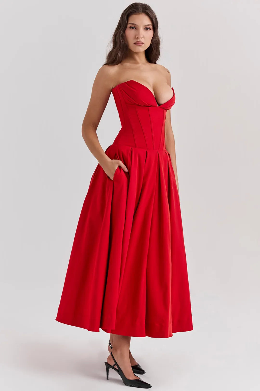 Vestido Midi Espartilho - Modelo Cristina