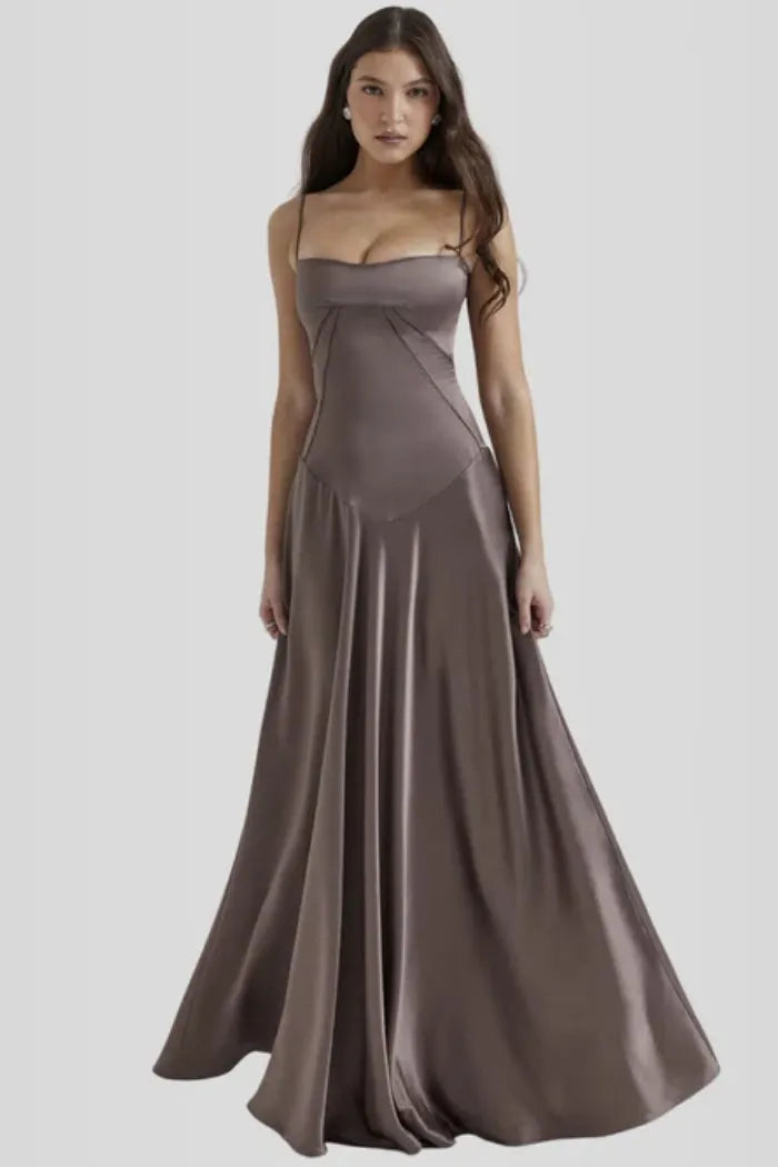 Vestido Longo Com Cetim Sedoso - Modelo Tyana
