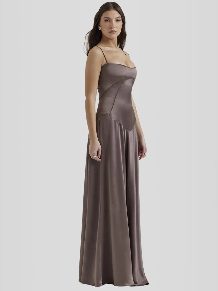 Vestido Longo Com Cetim Sedoso - Modelo Tyana