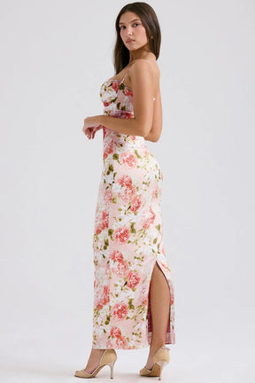 Vestido Maxi Floral - Modelo Dhiana