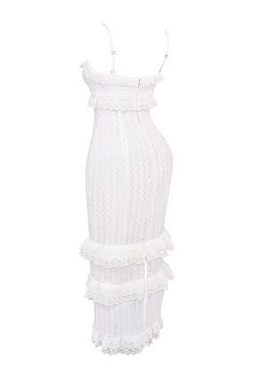 Vestido longo branco com bordado inglês