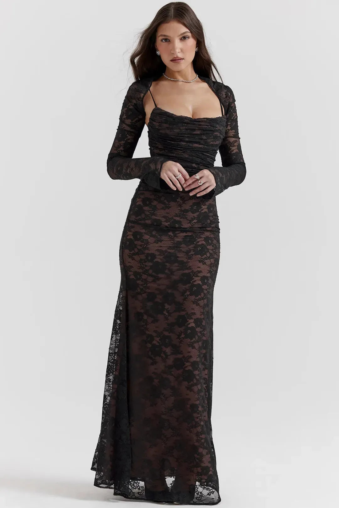 Vestido Longo de Renda Preto Modelador