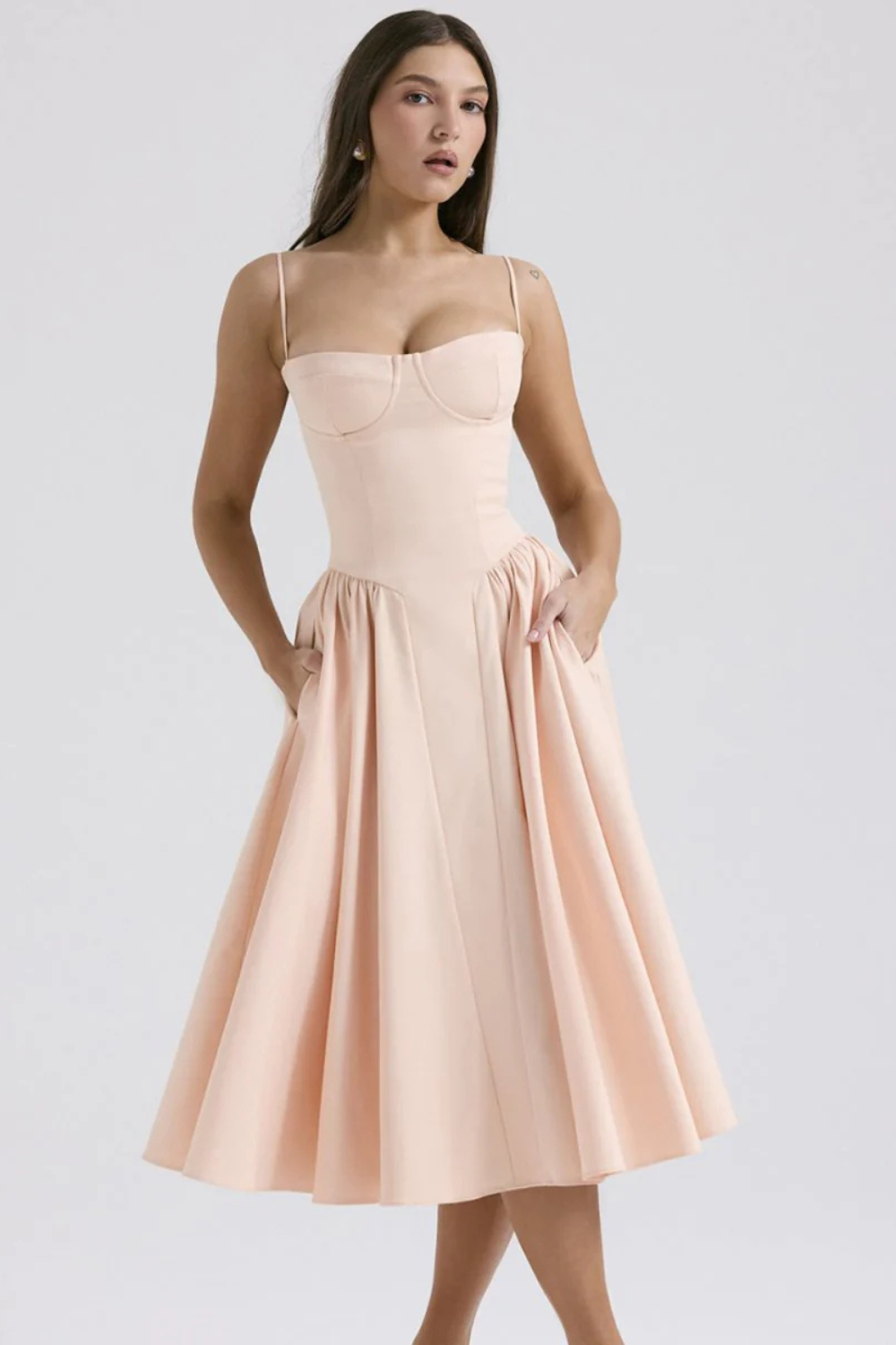 Vestido Midi Slim Modelador - Modelo Yang