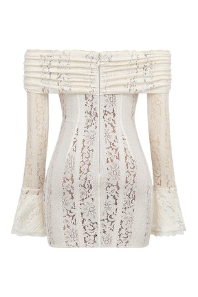 Vestido Curto de Renda Ombro a Ombro – Modelo Bianca